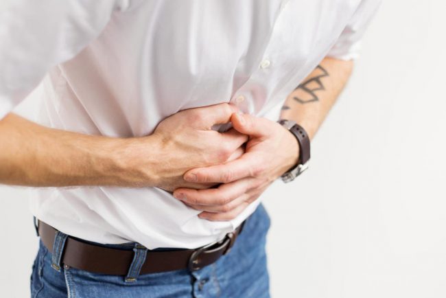 đau bụng tiêu chảy có thể kèm sốt nôn
